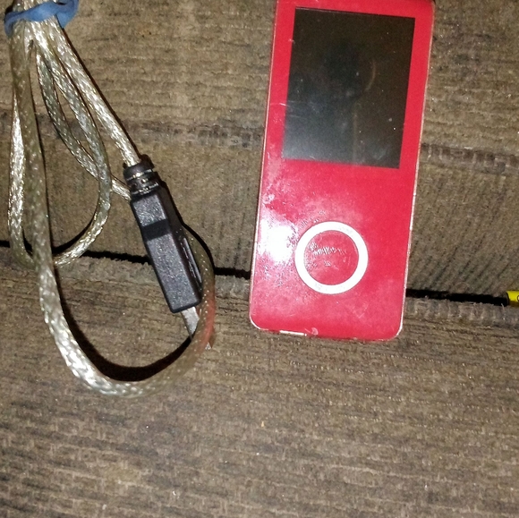 Colby MP3 player - Picture 2 of 2